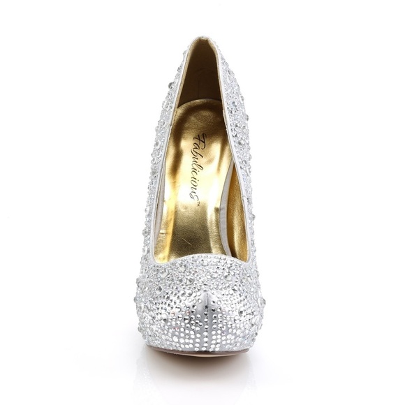 Silver platform heels with crystals size 6 or 5 NWT - Picture 14 of 15